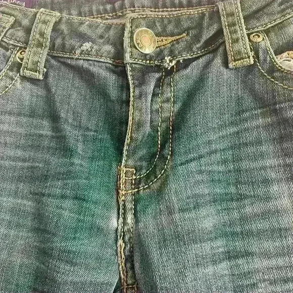 Vigross Woman’s Distressed Dark Wash Low Rise Skinny Jeans- Size 5 - Picture 8 of 10